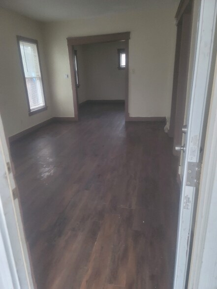 Building Photo - 1259 Pearl St