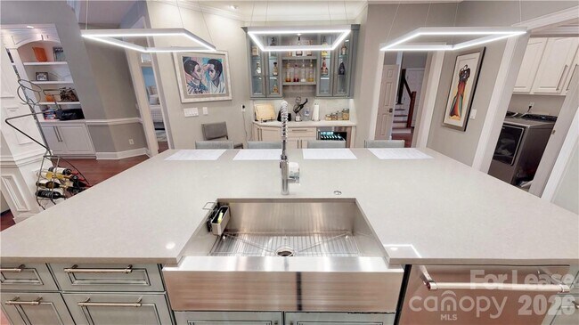 Building Photo - 3112 Ethereal Ln