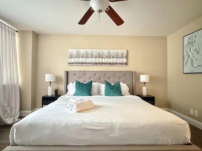 Building Photo - 215 Piedmont Ave NE