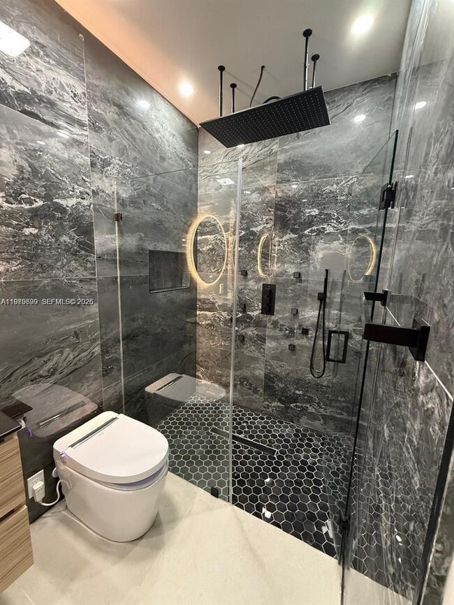 Building Photo - 401 NW 131st St