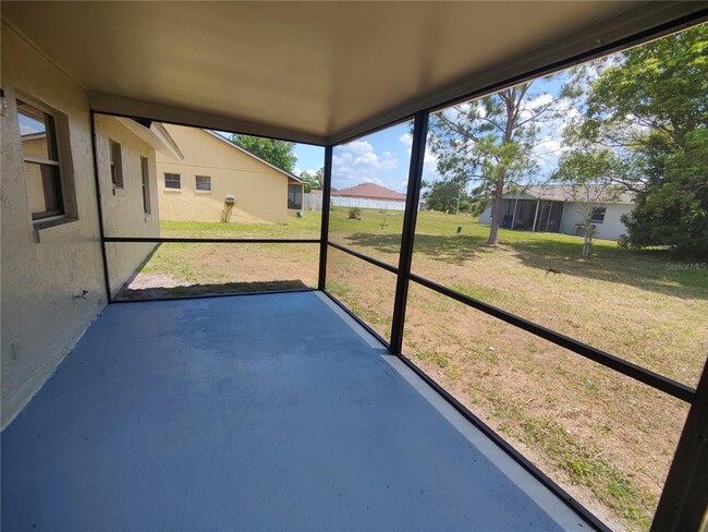 Building Photo - 759 Maderia Ct
