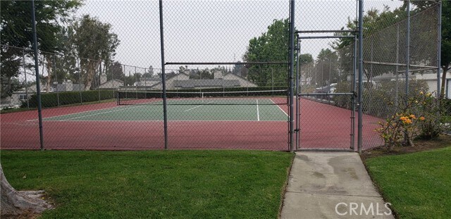 Building Photo - 1120 Cleghorn Dr