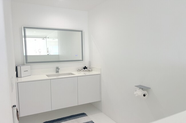 Building Photo - 22548 CA-1