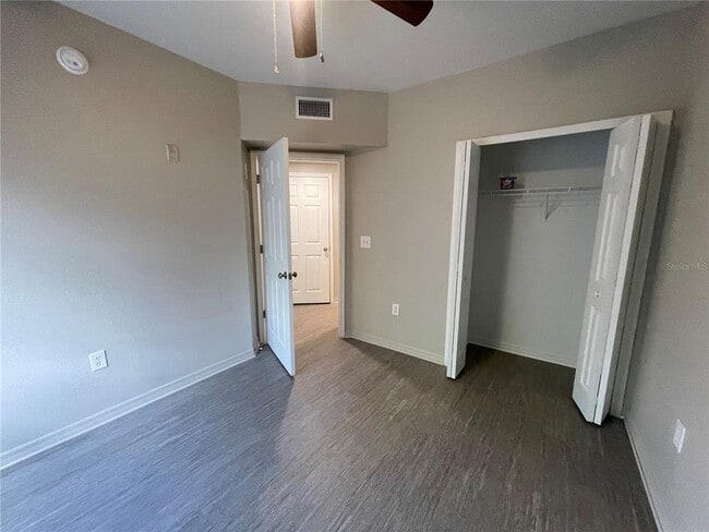 Building Photo - 6004 Portsdale Pl