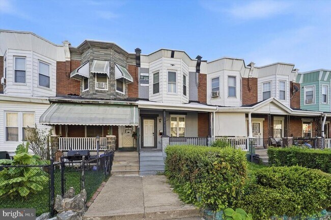 Building Photo - 1551 N Allison St