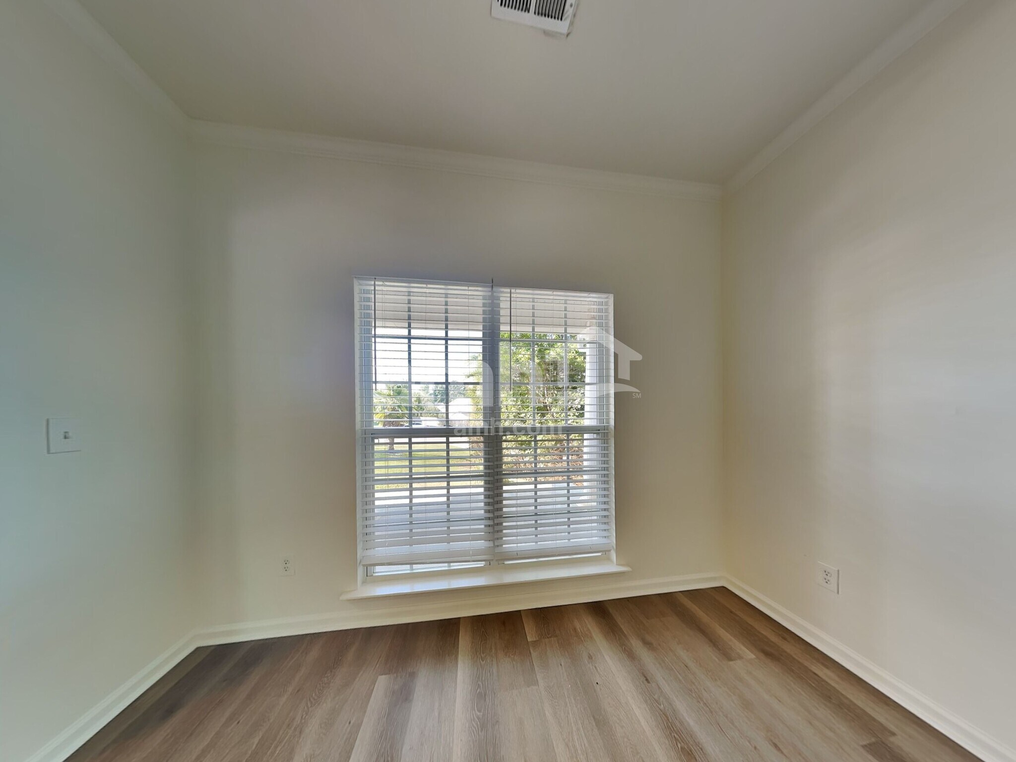 Building Photo - 415 Caperton Way