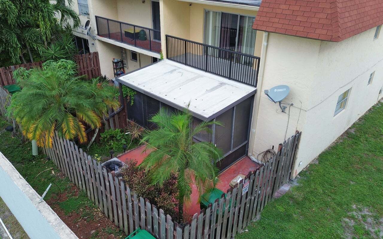 Building Photo - 6500 SW 41st Ct