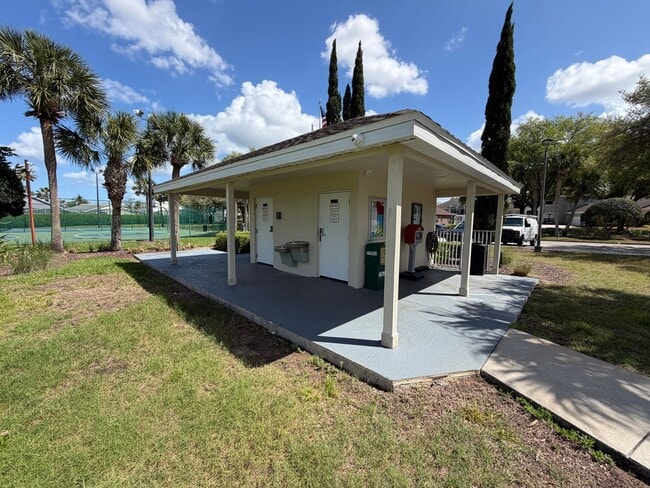 Building Photo - Private pool Single Family House 3 Beds 2 Baths, Resort Style Community. Easy access to Champions...