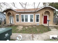 Building Photo - 207 S 6th St