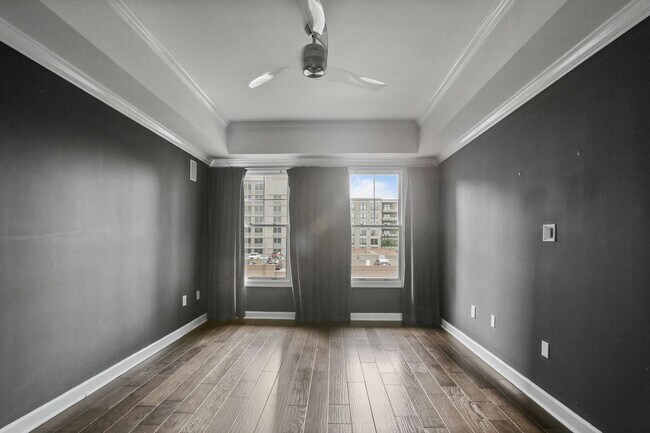 Building Photo - 2 Bedroom Unit in Midtown Neighborhood of Atlanta