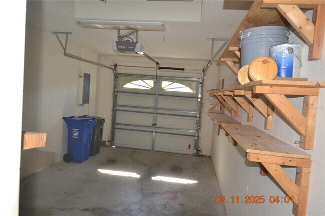 Building Photo - 204 Hemingway Dr