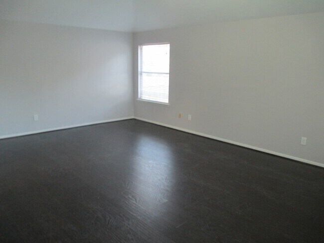 Building Photo - 16714 Cheshire Pl Dr