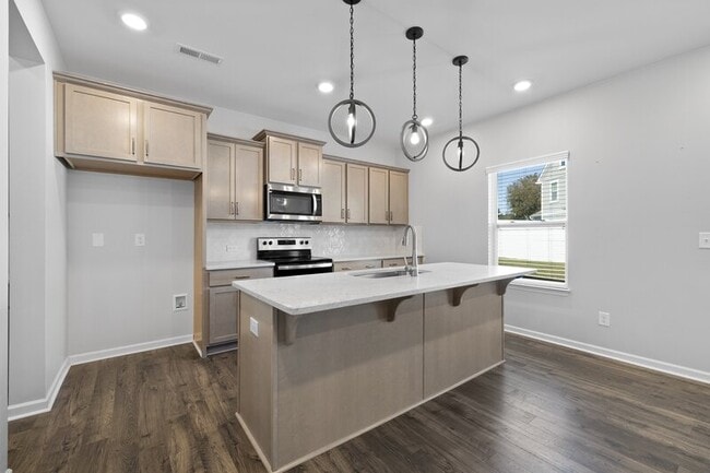 Building Photo - 539 S Lincoln St