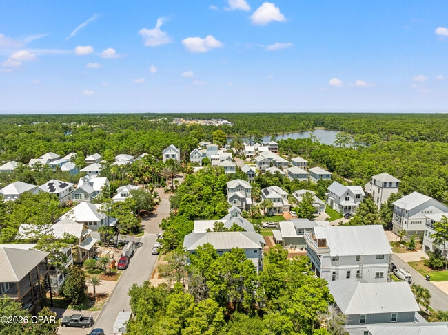 Building Photo - 134 Grande Pointe Dr