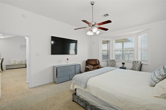 Building Photo - 2527 Cold River Dr