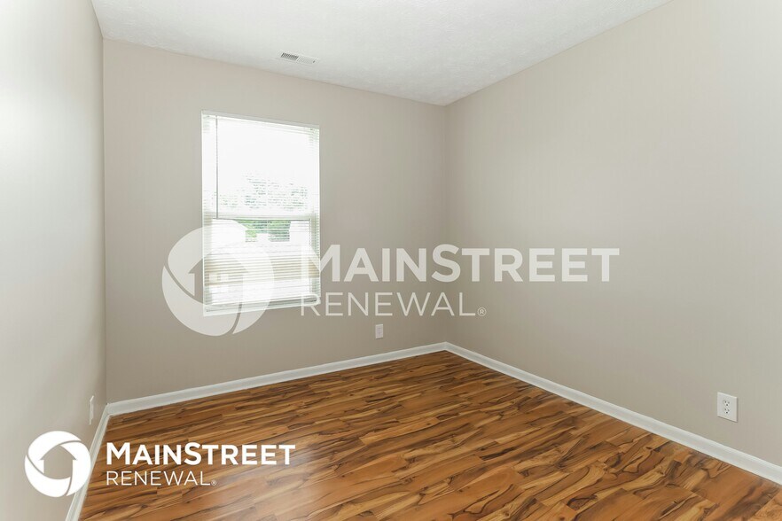Building Photo - 6226 Maravian Dr