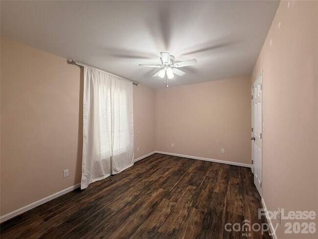 Building Photo - 67 Travora Cir