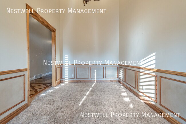Building Photo - 10252 Eden Crest Rd