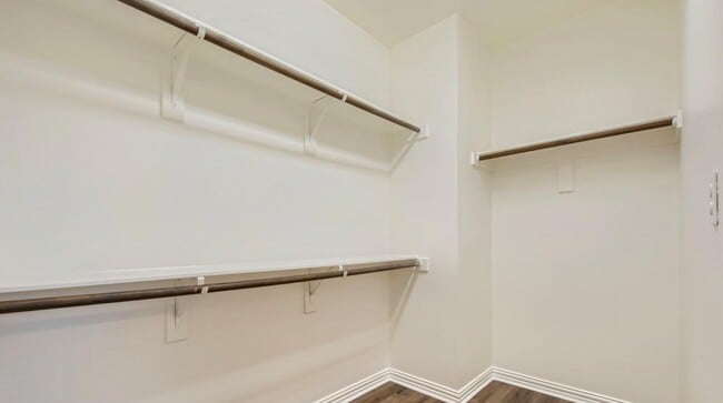 Building Photo - Modern 4-Bedroom Sanctuary in a Sought-After Location