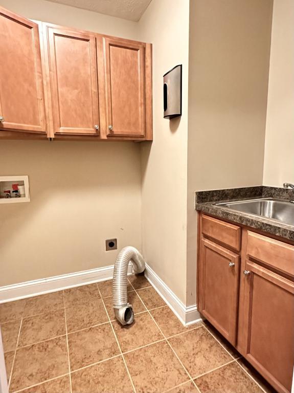 Building Photo - 2928 Prioress Dr