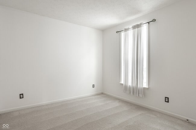 Building Photo - 3394 Roundlake Lane