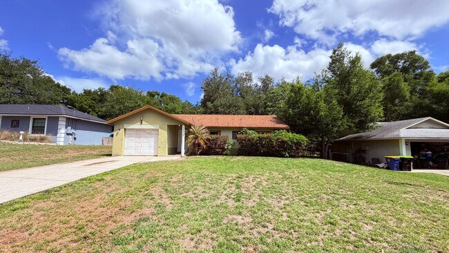 Building Photo - $500 OFF A MONTHS OF RENT IF YOU APPLY BEFORE MAY 12TH. Pet-Friendly 3BR Home with Spacious Yard ...