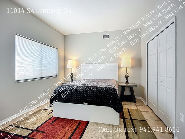 Building Photo - 11014 Sailbrooke Dr