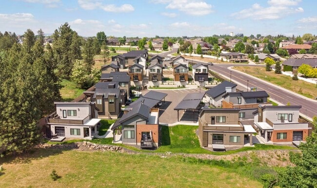 Building Photo - Modern 2 Bed, 2 Bath with Rooftop Patio! *HOLIDAY SPECIAL: ONE MONTH FREE*