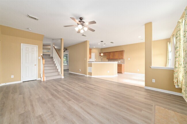 Building Photo - 12426 Taylorwood Ln