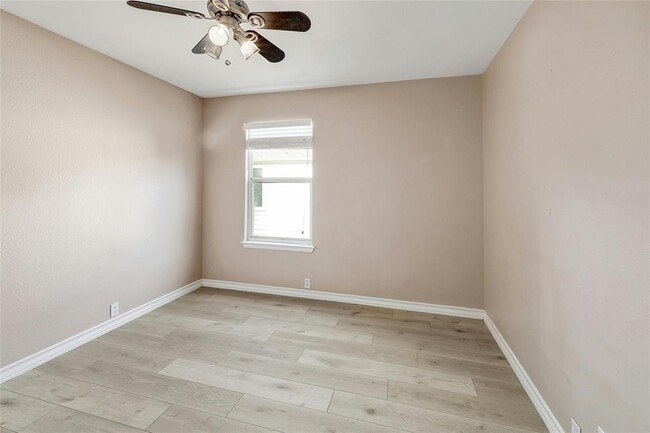 Building Photo - 20704 Silverbell Ln