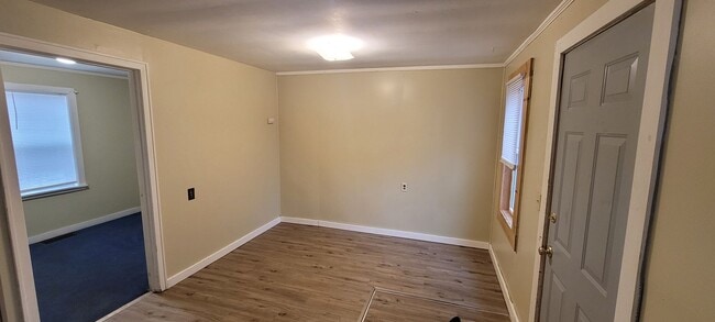 Building Photo - 405 Mississippi Ave NW