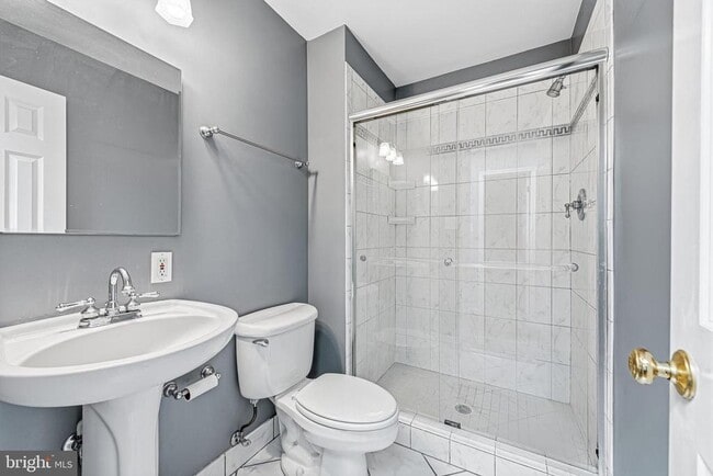 Building Photo - 1432 Filene Ct