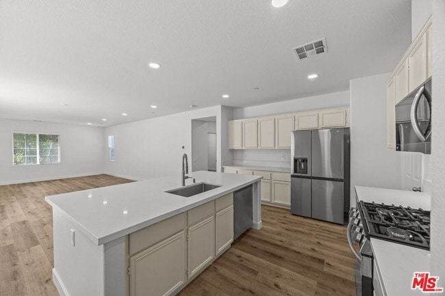 Building Photo - 15769 Agave Ave