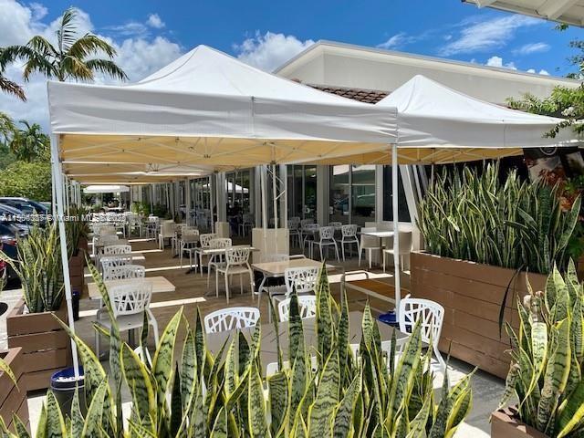 Building Photo - 7470 Miami Lakes Dr