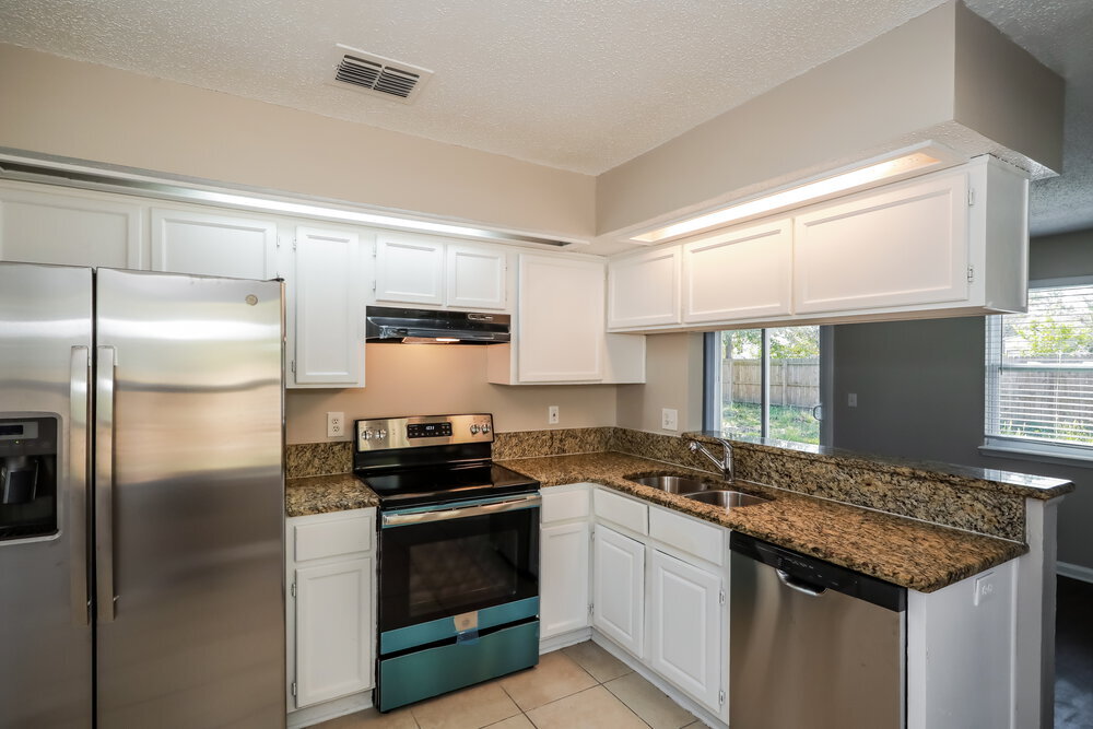 Building Photo - 2938 Seans Ct