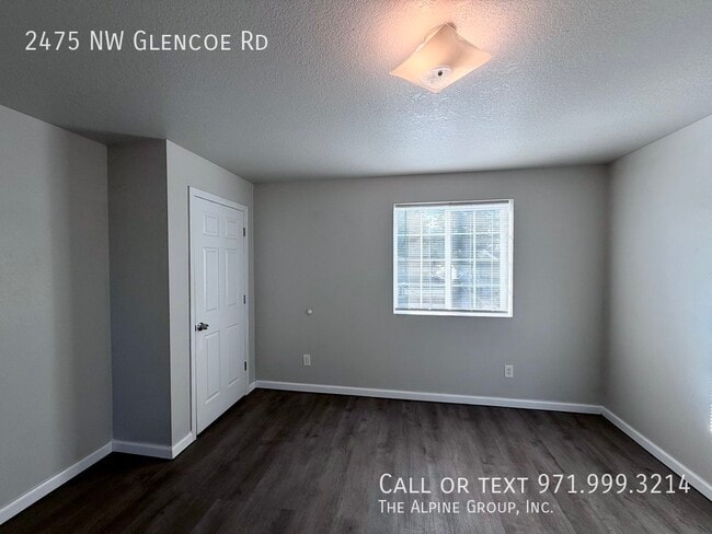 Building Photo - 2475 NW Glencoe Rd