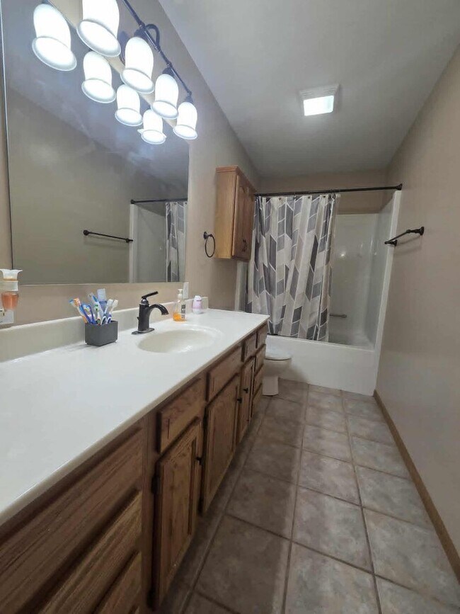 Building Photo - Gorgeous home for Rent!