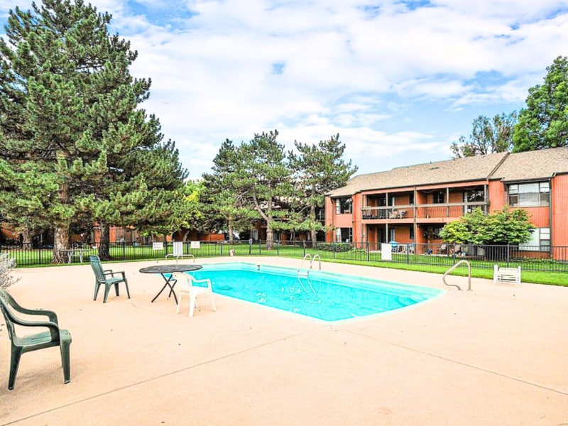 Building Photo - 1625 W Elizabeth St