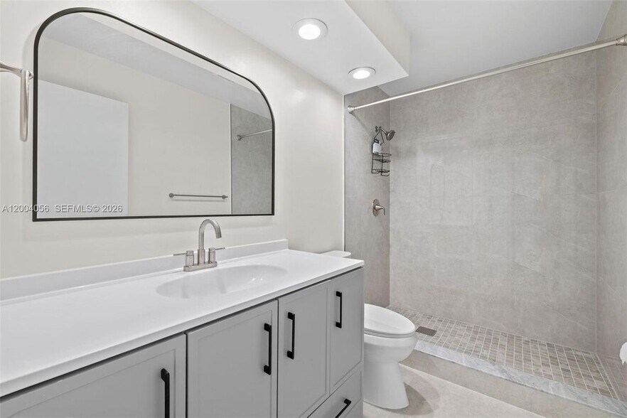 Building Photo - 9547 SW 146th Pl