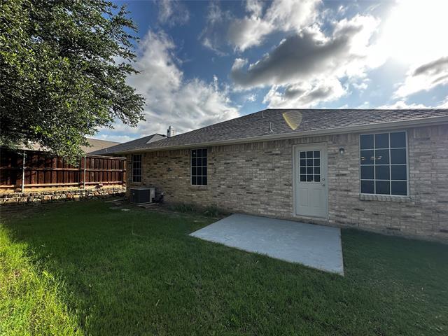 Building Photo - 12943 Vassar Dr