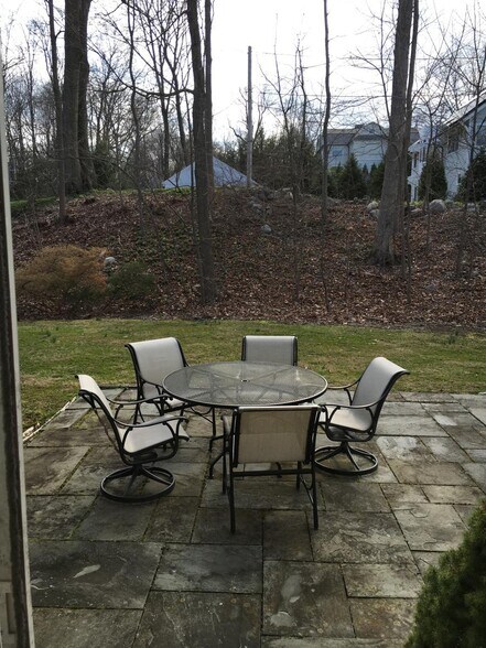 Patio - 373 Main St