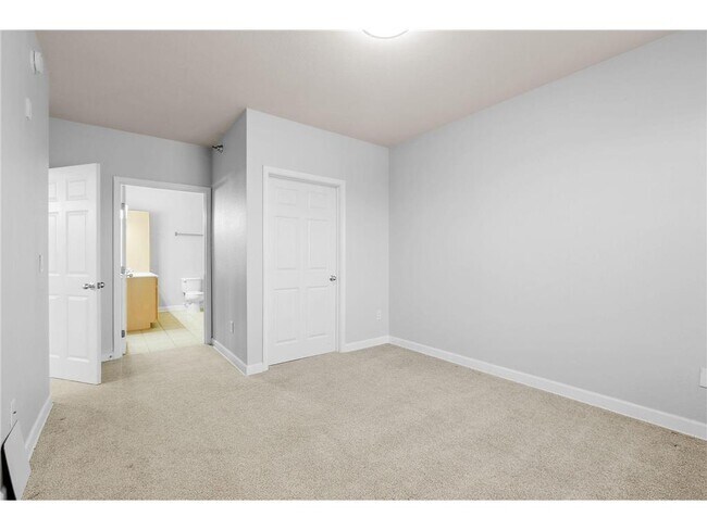 Building Photo - 1155 Ford Rd