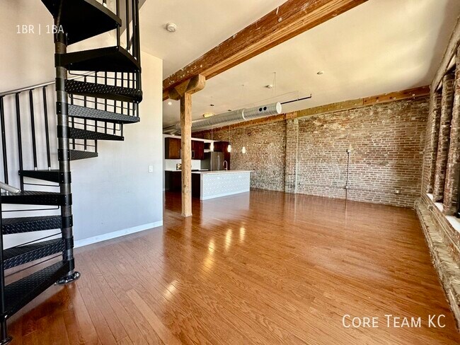 Building Photo - 1223 Union Ave