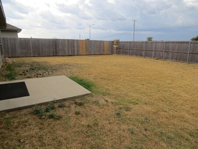 Building Photo - "Charming 3-Bedroom Home in Temple with Modern Granite Touches!"