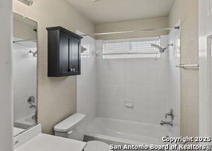 Building Photo - 2670 Dove Crossing Dr