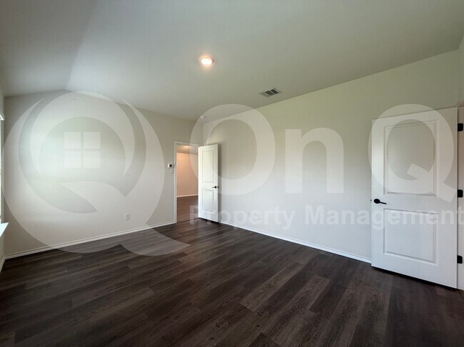 Building Photo - 2702 Marotto Wy
