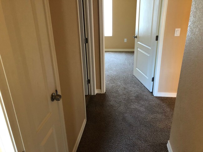 Building Photo - RANCH-STYLE 3BD featuring ONE-LEVEL LIVING in FALCON! - Security Deposit Waiver Available