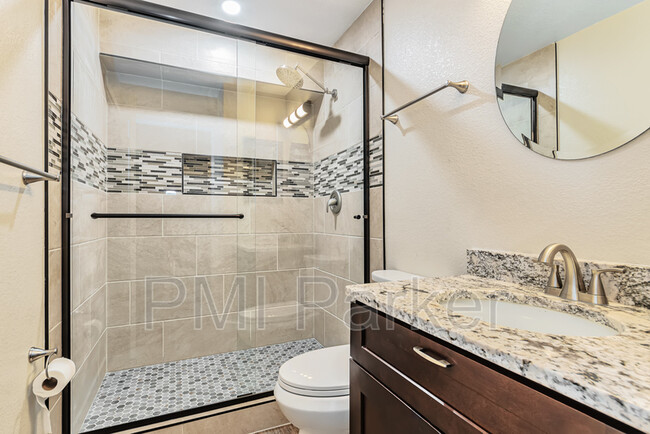 Building Photo - 8487 Wheatgrass Cir