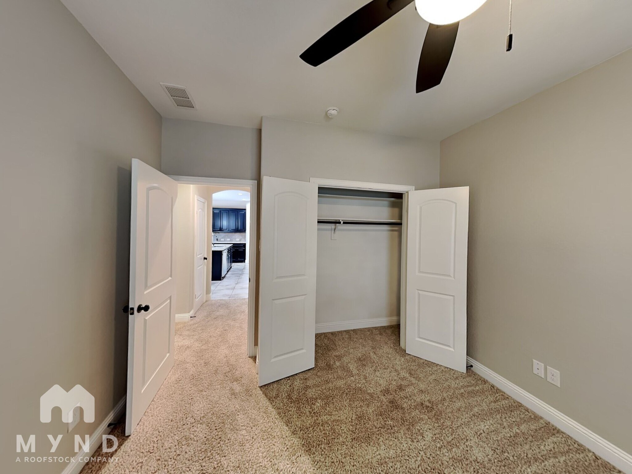 Building Photo - 405 Bentley Dr