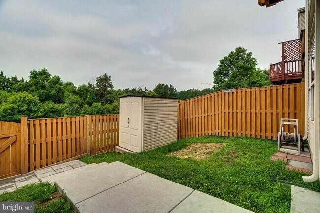 Building Photo - 417 Sparkleberry Terrace NE